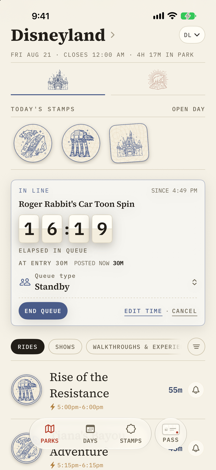 A queue running for Roger Rabbit's Car Toon Spin, with the elapsed time counting